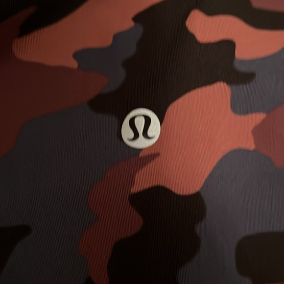 Lululemon s4 great condition wunder under high rise 25 inch - Picture 3 of 3